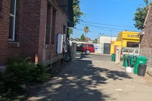 321 N Sierra Nevada St, Stockton, CA 95205 - Photo 20