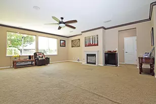 2000 Thomas Taylor Dr, Hughson, CA 95326 - Photo 10