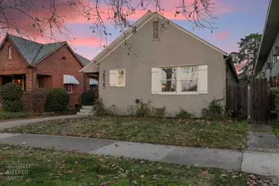 2625 27th Street, Sacramento, CA 95818 - Photo 2