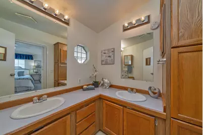 Danielle Way, Folsom, CA 95630 - Photo 18