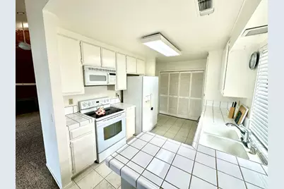 2641 Meadow Lake Drive, Stockton, CA 95207 - Photo 58