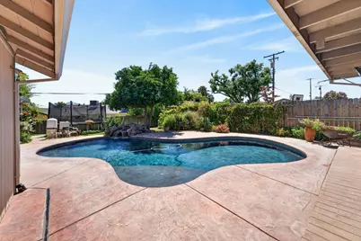 6218 Coyle Avenue, Carmichael, CA 95608 - Photo 32