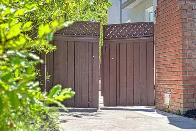 964 Vallejo Way, Sacramento, CA 95818 - Photo 10