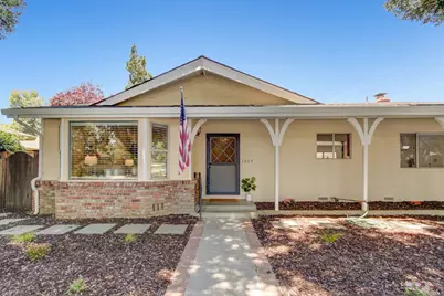 1307 W 8th Street, Davis, CA 95616 - Photo 2
