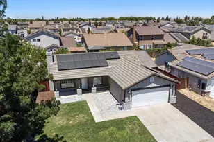 769 St Andrew St, Lathrop, CA 95330 - Photo 4