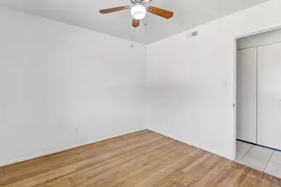 8046 Grandstaff Drive, Sacramento, CA 95823 - Photo 26