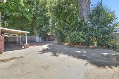 8046 Grandstaff Drive, Sacramento, CA 95823 - Photo 34