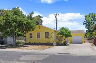 660 E North St, Manteca, CA 95336 - Photo 1