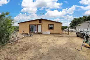 7413 Burch Rd, Yuba City, CA 95993 - Photo 2