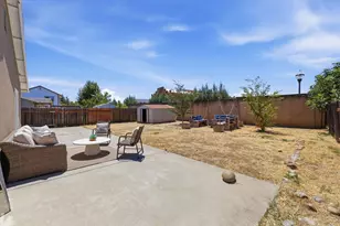 9654 Jan Marie Way, Elk Grove, CA 95624 - Photo 16