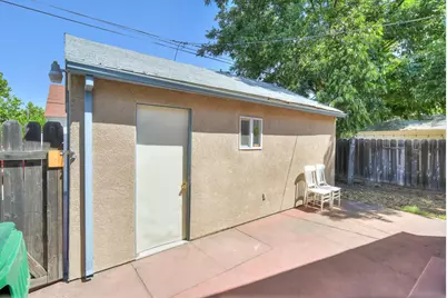 103 E Mendocino Avenue, Stockton, CA 95204 - Photo 40