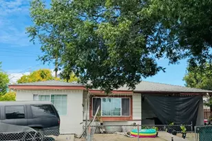 1938 S Lincoln St, Stockton, CA 95206 - Photo 1