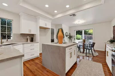 11557 Bear Valley Court, Rancho Cordova, CA 95670 - Photo 10