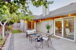 8006 Hamric Ct, Antelope, CA 95843 - Photo 10