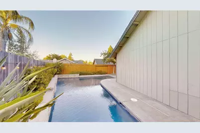 8006 Hamric Court, Antelope, CA 95843 - Photo 8