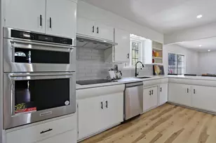 8734 Hermosa Ct, Stockton, CA 95210 - Photo 2