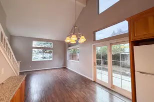6310 Laguna Mirage Ln, Elk Grove, CA 95758 - Photo 12
