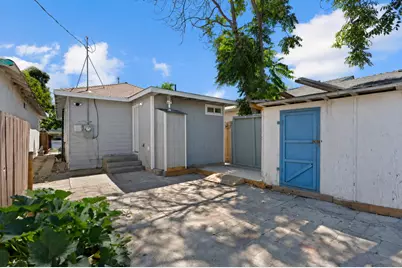 1827 S California, Stockton, CA 95206 - Photo 24
