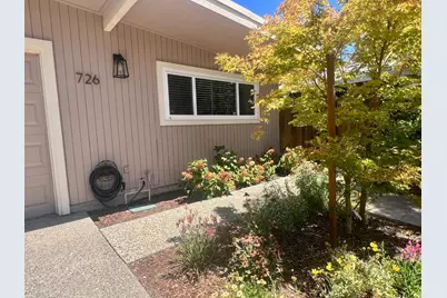 726 Borchard Court, Woodland, CA 95695 - Photo 8