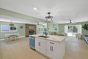 571 Laurel Dr, Yuba City, CA 95991 - Photo 8