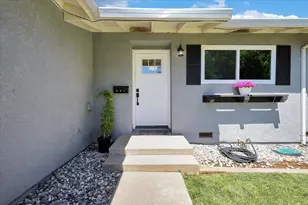 571 Laurel Dr, Yuba City, CA 95991 - Photo 4