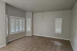 9474 Tuscany Cir, Stockton, CA 95210 - Photo 2