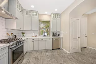 6137 RolkingHam Ln, Orangevale, CA 95662 - Photo 4