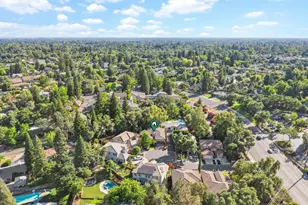 8095 Village Estates Ln, Fair Oaks, CA 95628 - Photo 4