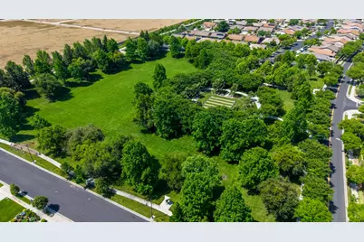 2472 Ashbridge Lane, Manteca, CA 95336 - Photo 52