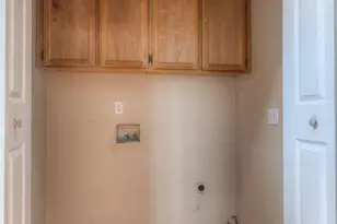 6871 Newport Cove Way, Sacramento, CA 95823 - Photo 10