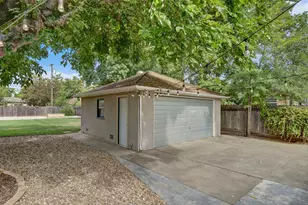 3726 58th St, Sacramento, CA 95820 - Photo 36