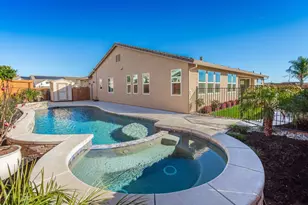 124 Basile Ct, Lincoln, CA 95648 - Photo 2