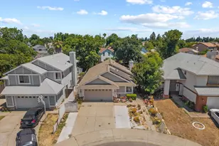 7 Windbrook Ct, Sacramento, CA 95823 - Photo 26