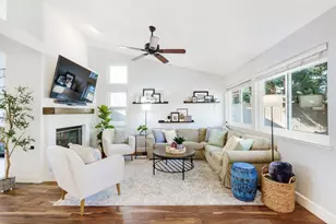 11887 Silver Cliff Way, Gold River, CA 95670 - Photo 8