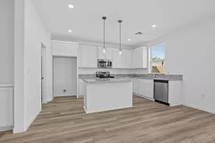 7608 Big Bnd Cir, Sacramento, CA 95829 - Photo 2