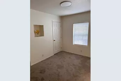 3059 Crandall Avenue, Sacramento, CA 95815 - Photo 22