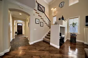 9025 Kern Ave, Gilroy, CA 95020 - Photo 32