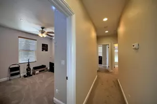 9025 Kern Ave, Gilroy, CA 95020 - Photo 64