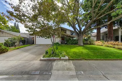9284 Linda Rio Drive, Sacramento, CA 95826 - Photo 8