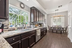 4900 Eagle Peak Ct, Antelope, CA 95843 - Photo 6