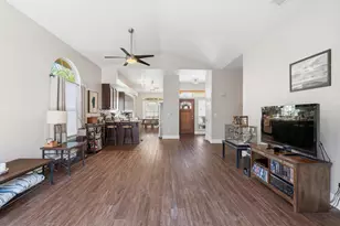 4900 Eagle Peak Ct, Antelope, CA 95843 - Photo 4