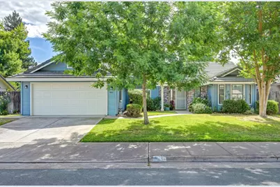 961 1st Street, Galt, CA 95632 - Photo 2
