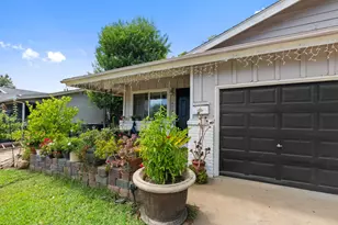 10765 Carlos Way, Rancho Cordova, CA 95670 - Photo 4