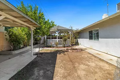 913 Chalone Drive, Modesto, CA 95358 - Photo 20