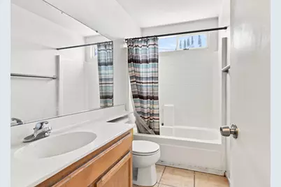 1628 Stout Court, Stockton, CA 95206 - Photo 22