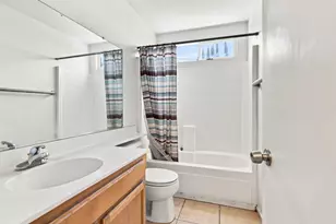 1628 Stout Ct, Stockton, CA 95206 - Photo 22