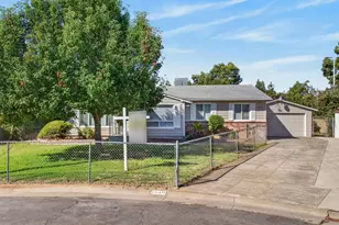 1649 Robin Hood Ct, Sacramento, CA 95815 - Photo 1
