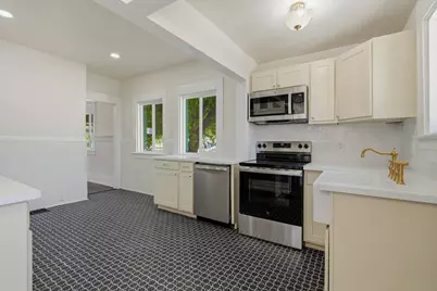 435 N Broadway, Turlock, CA 95380 - Photo 20