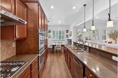 9001 Virginia Fife Way, Elk Grove, CA 95624 - Photo 14