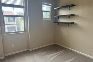 8902 Great Rock Cir, Sacramento, CA 95829 - Photo 14